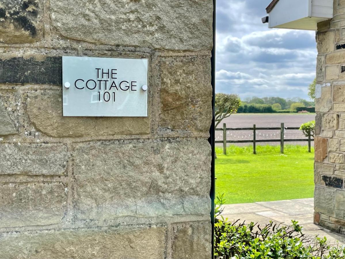 The Cottage York Exteriör bild